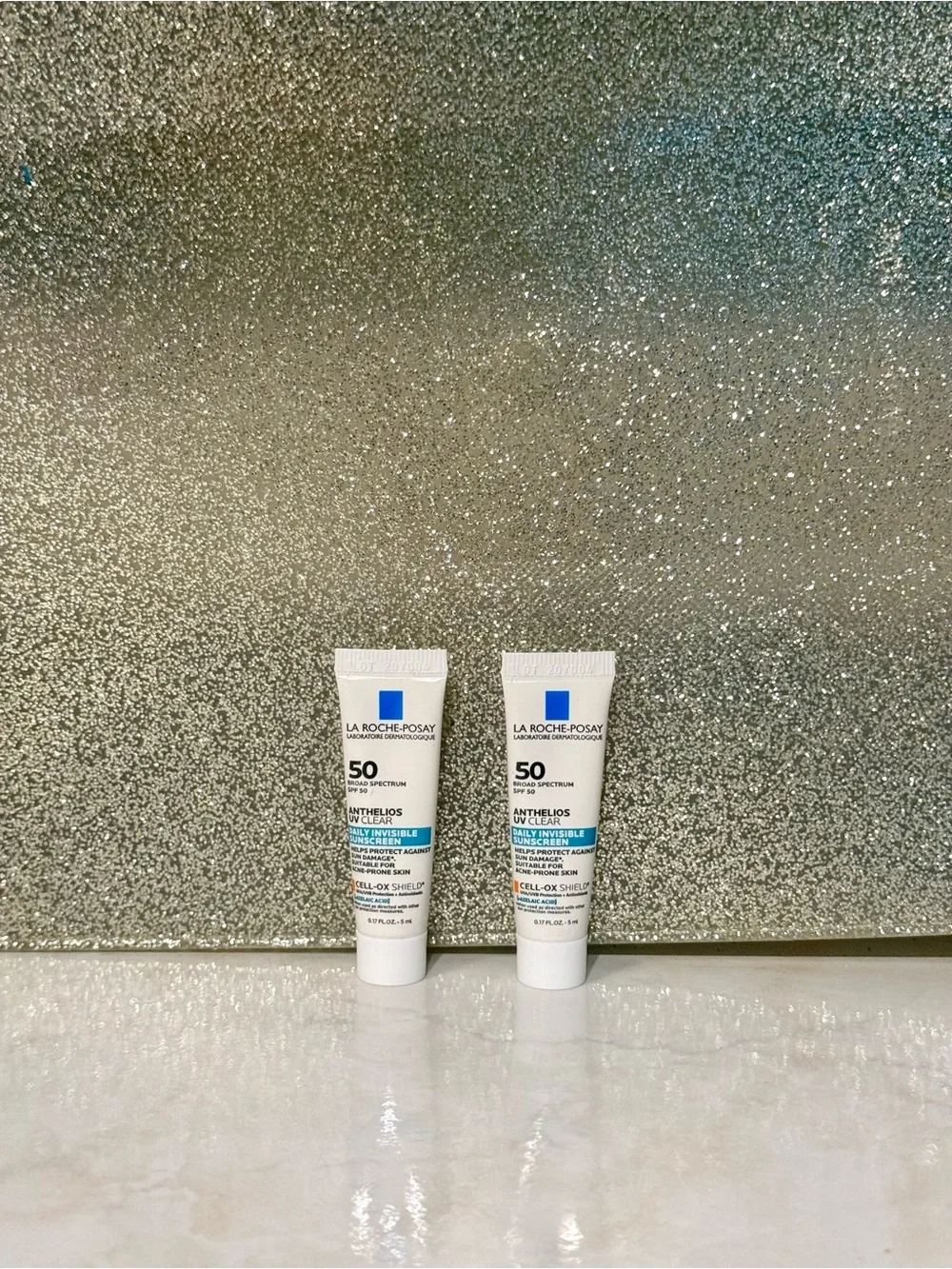 5 for $25 item 🌺 Mini La Roche Posay Anthelios Daily Invisible Sunscreen SPF 50